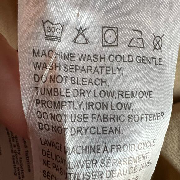 New! Gradual Athletic Shorts Womens Size XL 4 Way Stretch Breathable Fabric NWT! - Picture 5 of 6